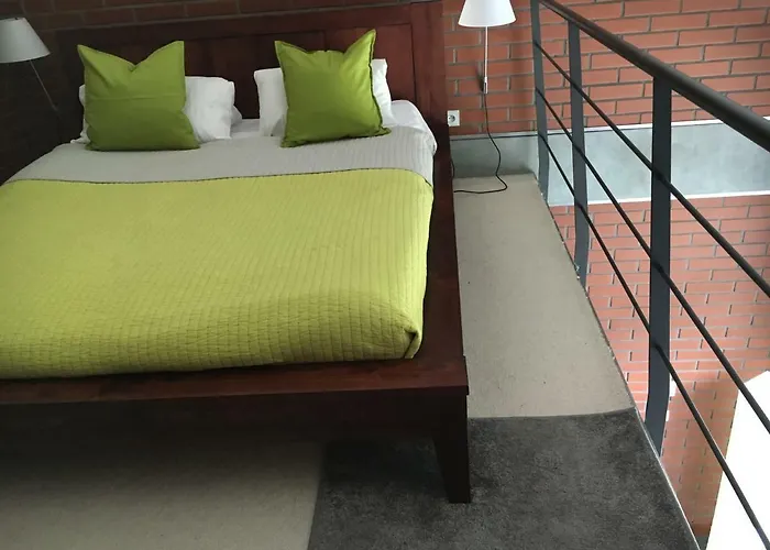 102 Spa102 假日公园